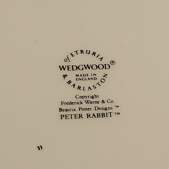 VINTAGE Wedgwood PETER RABBIT Beatrix Potter Baby Child Porridge Cereal Bowl - Picture 5 of 6